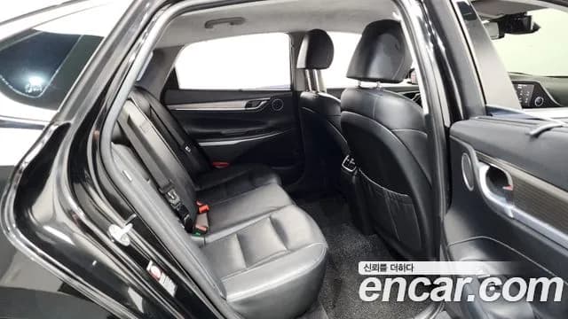 2018 Hyundai Grandeur IG 2.4 Premium Sold VIN KMHF441CBJA091609 – photo 19 2018 Hyundai Grandeur IG 2.4 Premium Sold VIN KMHF441CBJA091609 – photo 19