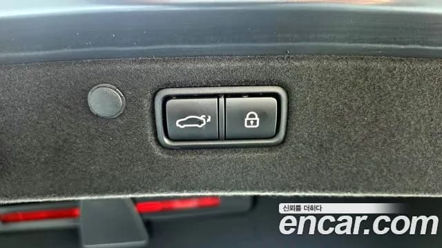 2018 Hyundai Grandeur IG 2.4 Premium Sold VIN KMHF441CBJA121393 – dashboard 2018 Hyundai Grandeur IG 2.4 Premium Sold VIN KMHF441CBJA121393 – dashboard