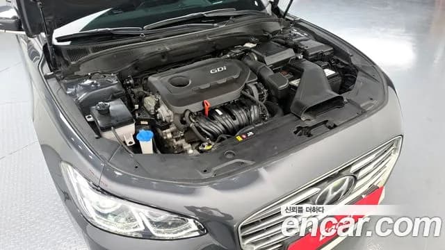 2018 Hyundai Grandeur IG 2.4 Premium Sold VIN KMHF441CBJA121393 – photo 12 2018 Hyundai Grandeur IG 2.4 Premium Sold VIN KMHF441CBJA121393 – photo 12