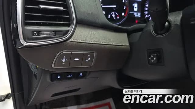2018 Hyundai Grandeur IG 2.4 Premium Sold VIN KMHF441CBJA133311 – rear exterior 2018 Hyundai Grandeur IG 2.4 Premium Sold VIN KMHF441CBJA133311 – rear exterior