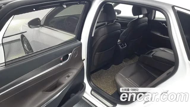2018 Hyundai Grandeur IG 2.4 Premium Sold VIN KMHF441CBJA133311 – engine bay 2018 Hyundai Grandeur IG 2.4 Premium Sold VIN KMHF441CBJA133311 – engine bay