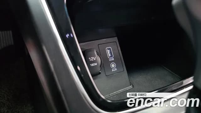 2018 Hyundai Grandeur IG 2.4 Premium Sold VIN KMHF441CBJA133311 – exterior detail 2018 Hyundai Grandeur IG 2.4 Premium Sold VIN KMHF441CBJA133311 – exterior detail