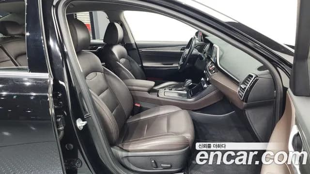 2018 Hyundai Grandeur IG 2.4 Premium Sold VIN KMHF441CBJA141115 – undercarriage 2018 Hyundai Grandeur IG 2.4 Premium Sold VIN KMHF441CBJA141115 – undercarriage