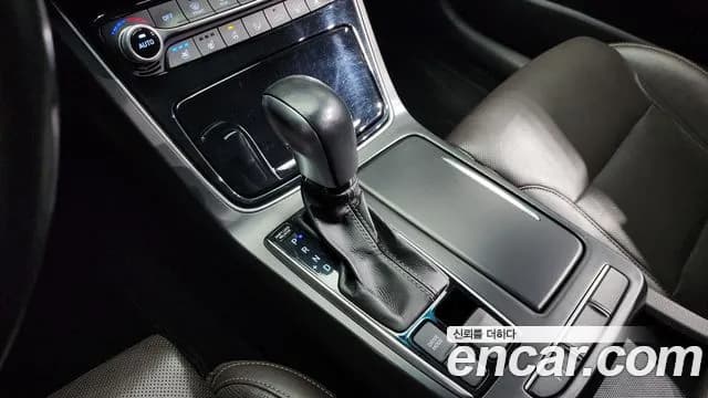 2018 Hyundai Grandeur IG 2.4 Premium Sold VIN KMHF441CBJA141115 – photo 12 2018 Hyundai Grandeur IG 2.4 Premium Sold VIN KMHF441CBJA141115 – photo 12