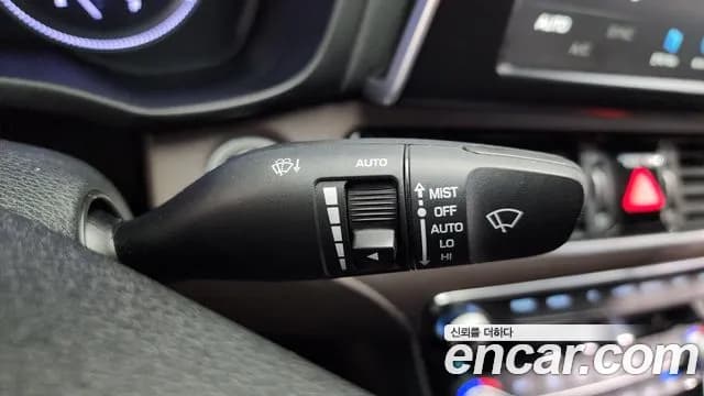 2018 Hyundai Grandeur IG 2.4 Premium Sold VIN KMHF441CBJA141115 – photo 18 2018 Hyundai Grandeur IG 2.4 Premium Sold VIN KMHF441CBJA141115 – photo 18