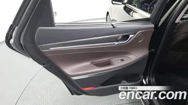 2018 Hyundai Grandeur IG 2.4 Premium Sold VIN KMHF441CBJA152665 – photo 24 2018 Hyundai Grandeur IG 2.4 Premium Sold VIN KMHF441CBJA152665 – photo 24