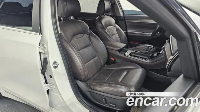 2019 Hyundai Grandeur IG 2.4 Premium Sold VIN KMHF441CBKA188739 – front exterior 2019 Hyundai Grandeur IG 2.4 Premium Sold VIN KMHF441CBKA188739 – front exterior