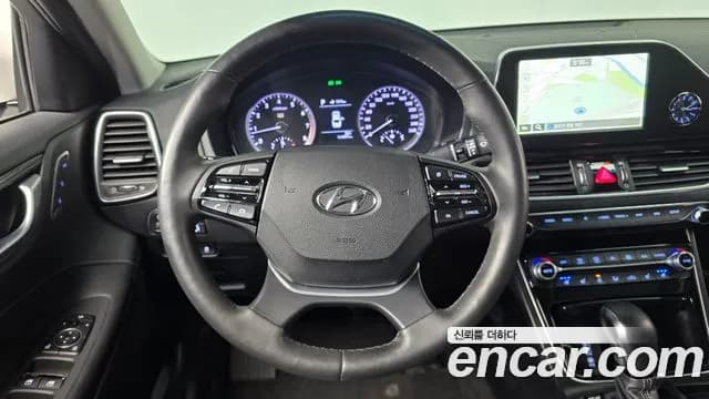 2019 Hyundai Grandeur IG 2.4 Premium Sold VIN KMHF441CBKA191186 – photo 30 2019 Hyundai Grandeur IG 2.4 Premium Sold VIN KMHF441CBKA191186 – photo 30