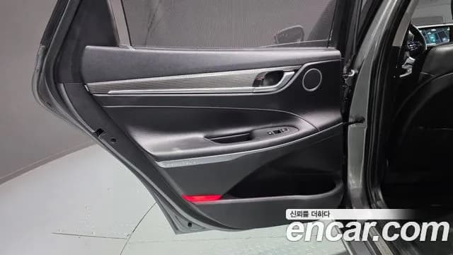 2019 Hyundai Grandeur IG 2.4 Premium Sold VIN KMHF441CBKA200335 – photo 29 2019 Hyundai Grandeur IG 2.4 Premium Sold VIN KMHF441CBKA200335 – photo 29