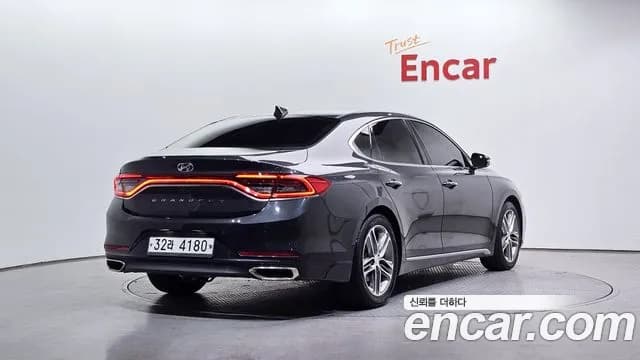 2019 Hyundai Grandeur IG 2.4 Exclusive Sold VIN KMHF441CBKA223981 – undercarriage 2019 Hyundai Grandeur IG 2.4 Exclusive Sold VIN KMHF441CBKA223981 – undercarriage