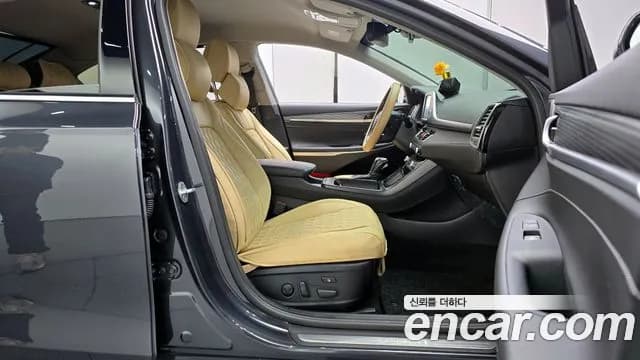 2019 Hyundai Grandeur IG 2.4 Exclusive Sold VIN KMHF441CBKA223981 – photo 15 2019 Hyundai Grandeur IG 2.4 Exclusive Sold VIN KMHF441CBKA223981 – photo 15