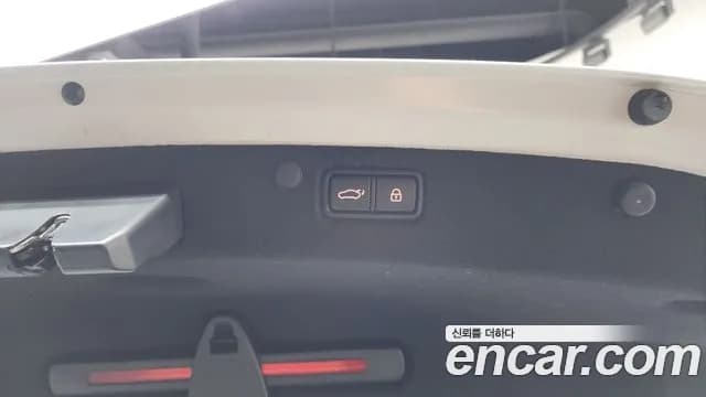 2019 Hyundai Grandeur IG 2.4 Exclusive Sold VIN KMHF441CBKA236538 – interior seats 2019 Hyundai Grandeur IG 2.4 Exclusive Sold VIN KMHF441CBKA236538 – interior seats