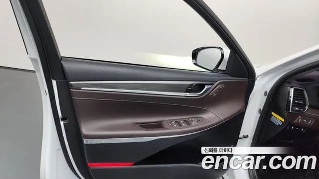 2019 Hyundai Grandeur IG 2.4 Exclusive Sold VIN KMHF441CBKA236538 – photo 12 2019 Hyundai Grandeur IG 2.4 Exclusive Sold VIN KMHF441CBKA236538 – photo 12