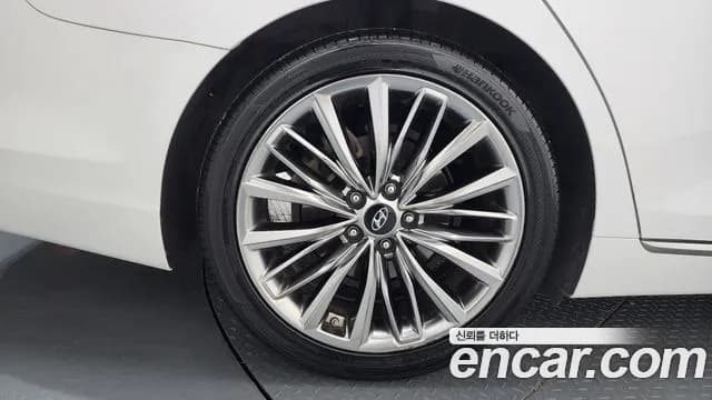 2019 Hyundai Grandeur IG 2.4 Exclusive Sold VIN KMHF441CBKA236538 – photo 14 2019 Hyundai Grandeur IG 2.4 Exclusive Sold VIN KMHF441CBKA236538 – photo 14