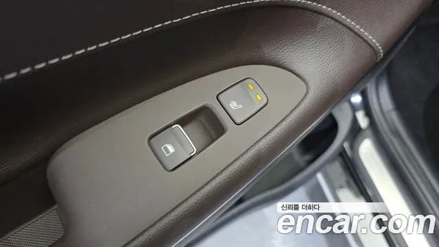 2019 Hyundai Grandeur IG 2.4 Exclusive Sold VIN KMHF441CBKA244161 – side profile 2019 Hyundai Grandeur IG 2.4 Exclusive Sold VIN KMHF441CBKA244161 – side profile