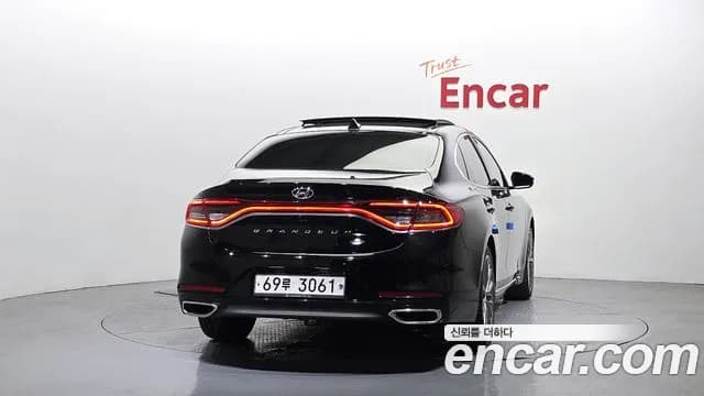 2019 Hyundai Grandeur IG 2.4 Exclusive Sold VIN KMHF441CBKA244161 – undercarriage 2019 Hyundai Grandeur IG 2.4 Exclusive Sold VIN KMHF441CBKA244161 – undercarriage