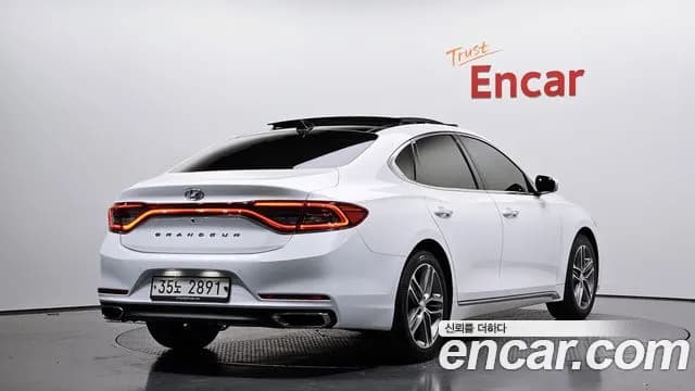 2019 Hyundai Grandeur IG 2.4 Exclusive Sold VIN KMHF441CBKA244178 – photo 18 2019 Hyundai Grandeur IG 2.4 Exclusive Sold VIN KMHF441CBKA244178 – photo 18