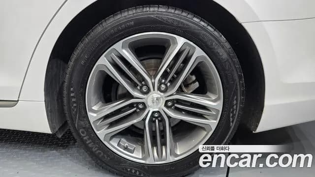 2019 Hyundai Grandeur IG 2.4 Exclusive Sold VIN KMHF441CBKA245028 – photo 34 2019 Hyundai Grandeur IG 2.4 Exclusive Sold VIN KMHF441CBKA245028 – photo 34