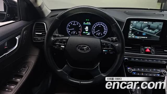 2019 Hyundai Grandeur IG 2.4 Exclusive Sold VIN KMHF441CBKA294121 – side profile 2019 Hyundai Grandeur IG 2.4 Exclusive Sold VIN KMHF441CBKA294121 – side profile