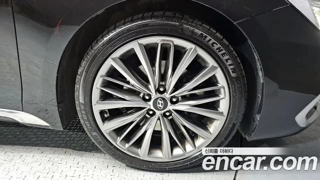 2017 Hyundai Grandeur IG 2.2 Diesel Premium Sold VIN KMHF441RBHA022635 – odometer reading 2017 Hyundai Grandeur IG 2.2 Diesel Premium Sold VIN KMHF441RBHA022635 – odometer reading