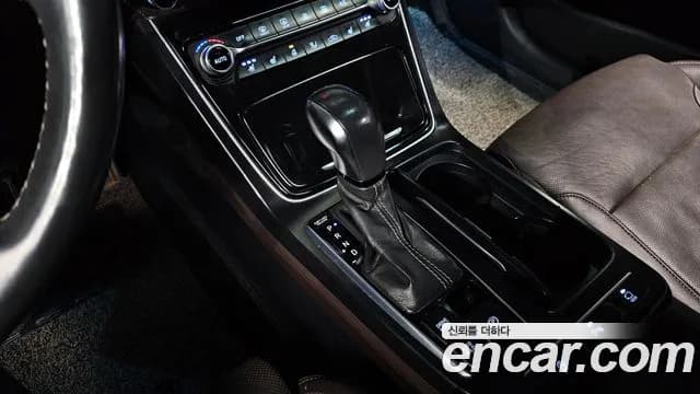 2017 Hyundai Grandeur IG 2.2 Diesel Premium Sold VIN KMHF441RBHA022635 – photo 11 2017 Hyundai Grandeur IG 2.2 Diesel Premium Sold VIN KMHF441RBHA022635 – photo 11