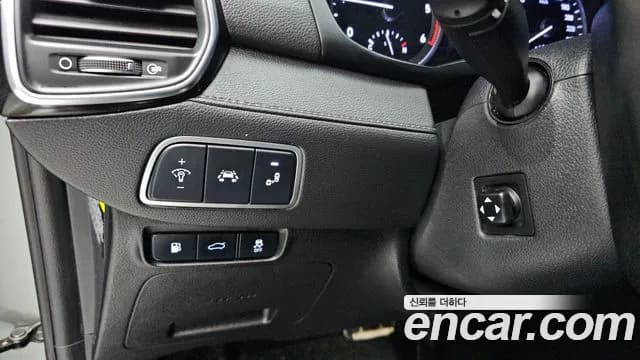 2018 Hyundai Grandeur IG 2.2 Diesel Premium Sold VIN KMHF441RBJA050497 – photo 13 2018 Hyundai Grandeur IG 2.2 Diesel Premium Sold VIN KMHF441RBJA050497 – photo 13