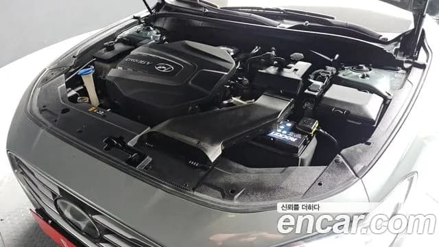 2018 Hyundai Grandeur IG 2.2 Diesel Premium Sold VIN KMHF441RBJA050497 – photo 14 2018 Hyundai Grandeur IG 2.2 Diesel Premium Sold VIN KMHF441RBJA050497 – photo 14