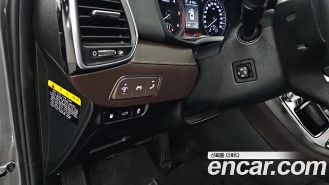 2018 Hyundai Grandeur IG 2.2 Diesel Premium Sold VIN KMHF441RBJA109882 – photo 11 2018 Hyundai Grandeur IG 2.2 Diesel Premium Sold VIN KMHF441RBJA109882 – photo 11