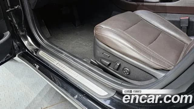 2018 Hyundai Grandeur IG 2.2 Diesel Premium Sold VIN KMHF441RBJA147303 – photo 18 2018 Hyundai Grandeur IG 2.2 Diesel Premium Sold VIN KMHF441RBJA147303 – photo 18