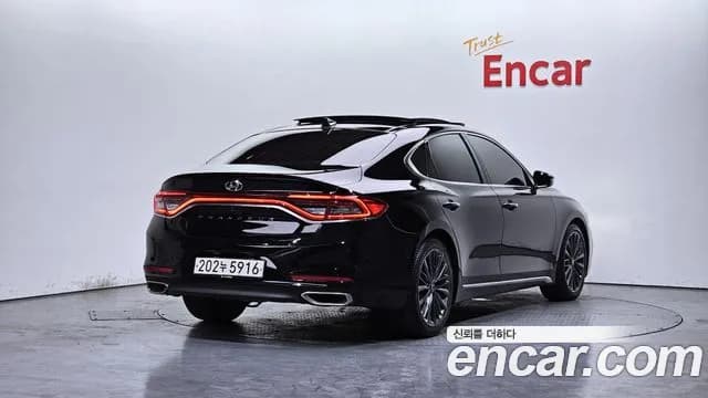2018 Hyundai Grandeur IG 2.2 Diesel Premium Sold VIN KMHF441RBJA154269 – photo 16 2018 Hyundai Grandeur IG 2.2 Diesel Premium Sold VIN KMHF441RBJA154269 – photo 16