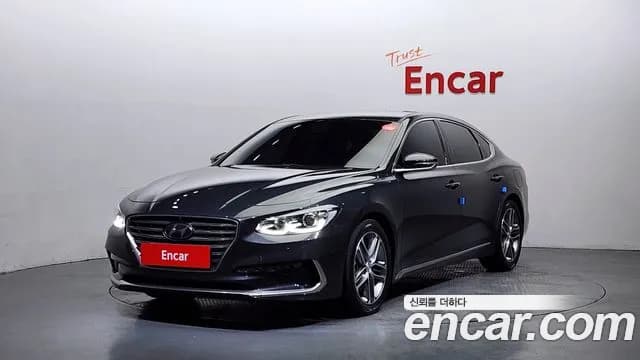 2018 Hyundai Grandeur IG 2.2 Diesel Premium Sold VIN KMHF441RBJA157327 – engine bay 2018 Hyundai Grandeur IG 2.2 Diesel Premium Sold VIN KMHF441RBJA157327 – engine bay