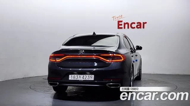 2018 Hyundai Grandeur IG 2.2 Diesel Premium Sold VIN KMHF441RBJA157327 – photo 17 2018 Hyundai Grandeur IG 2.2 Diesel Premium Sold VIN KMHF441RBJA157327 – photo 17