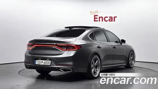2019 Hyundai Grandeur IG 2.2 Diesel Premium Sold VIN KMHF441RBKA183011 – front exterior 2019 Hyundai Grandeur IG 2.2 Diesel Premium Sold VIN KMHF441RBKA183011 – front exterior