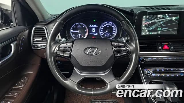 2019 Hyundai Grandeur IG 2.2 Diesel Premium Sold VIN KMHF441RBKA183011 – photo 18 2019 Hyundai Grandeur IG 2.2 Diesel Premium Sold VIN KMHF441RBKA183011 – photo 18