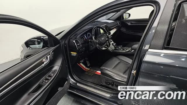 2019 Hyundai Grandeur IG 2.2 Diesel Premium Sold VIN KMHF441RBKA193944 – engine bay 2019 Hyundai Grandeur IG 2.2 Diesel Premium Sold VIN KMHF441RBKA193944 – engine bay