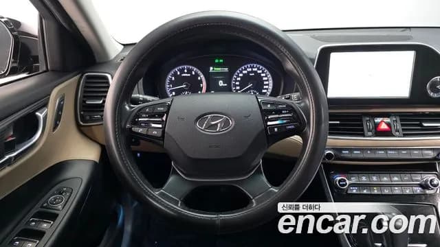 2017 Hyundai Grandeur IG 3.0 LPi Exclusive (Rental Car) Sold VIN KMHF641NBHA037664 – photo 19 2017 Hyundai Grandeur IG 3.0 LPi Exclusive (Rental Car) Sold VIN KMHF641NBHA037664 – photo 19