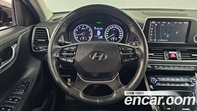 2017 Hyundai Grandeur IG 3.0 LPi Modern (Rental Car) Sold VIN KMHF641NBHA041704 – photo 16 2017 Hyundai Grandeur IG 3.0 LPi Modern (Rental Car) Sold VIN KMHF641NBHA041704 – photo 16