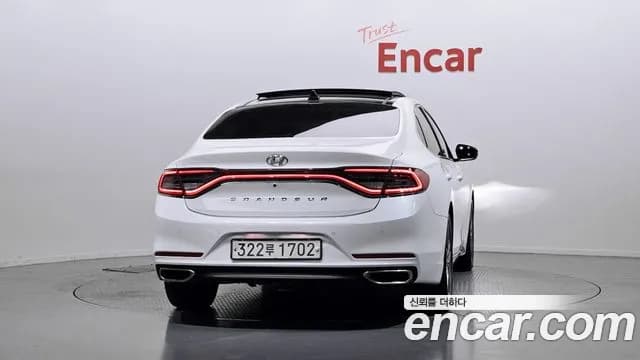 2018 Hyundai Grandeur IG 3.0 LPi Modern (Rental Car) Sold VIN KMHF641NBJA068007 – undercarriage 2018 Hyundai Grandeur IG 3.0 LPi Modern (Rental Car) Sold VIN KMHF641NBJA068007 – undercarriage