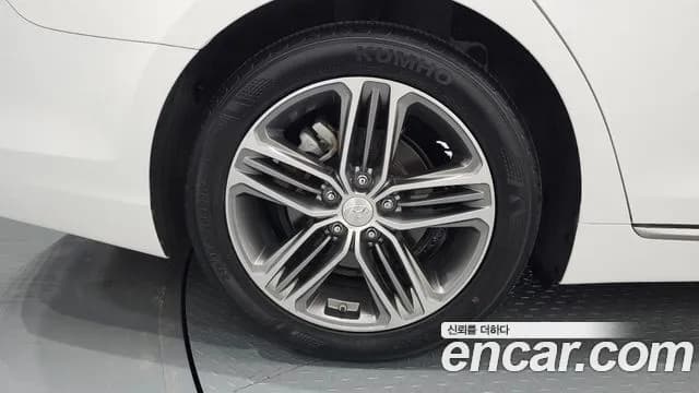 2018 Hyundai Grandeur IG 3.0 LPi Modern (Rental Car) Sold VIN KMHF641NBJA068007 – photo 16 2018 Hyundai Grandeur IG 3.0 LPi Modern (Rental Car) Sold VIN KMHF641NBJA068007 – photo 16