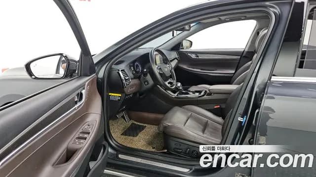 2018 Hyundai Grandeur IG 3.0 LPi Exclusive (Rental Car) Sold VIN KMHF641NBJA075391 – front exterior 2018 Hyundai Grandeur IG 3.0 LPi Exclusive (Rental Car) Sold VIN KMHF641NBJA075391 – front exterior
