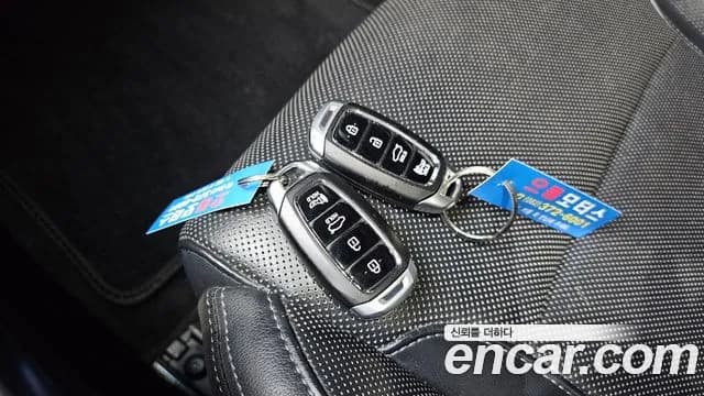 2018 Hyundai Grandeur IG 3.0 LPi Modern (Rental Car) Sold VIN KMHF641NBJA078386 – interior seats 2018 Hyundai Grandeur IG 3.0 LPi Modern (Rental Car) Sold VIN KMHF641NBJA078386 – interior seats