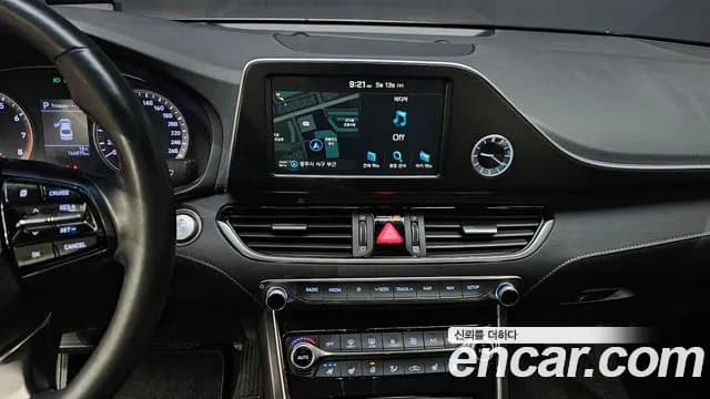 2018 Hyundai Grandeur IG 3.0 LPi Modern (Rental Car) Sold VIN KMHF641NBJA078386 – exterior detail 2018 Hyundai Grandeur IG 3.0 LPi Modern (Rental Car) Sold VIN KMHF641NBJA078386 – exterior detail