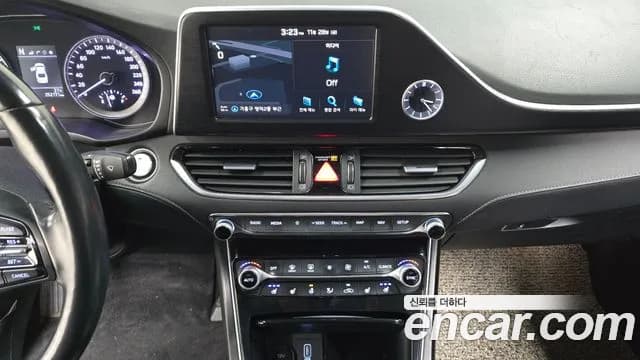 2018 Hyundai Grandeur IG 3.0 LPi Modern (Rental Car) Sold VIN KMHF641NBJA100553 – trunk area 2018 Hyundai Grandeur IG 3.0 LPi Modern (Rental Car) Sold VIN KMHF641NBJA100553 – trunk area