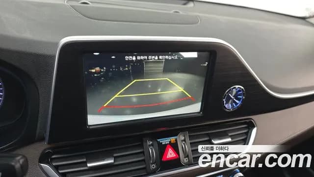 2018 Hyundai Grandeur IG 3.0 LPi Exclusive (Rental Car) Sold VIN KMHF641NBJA130770 – dashboard 2018 Hyundai Grandeur IG 3.0 LPi Exclusive (Rental Car) Sold VIN KMHF641NBJA130770 – dashboard