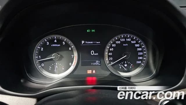 2018 Hyundai Grandeur IG 3.0 LPi Modern (Rental Car) Sold VIN KMHF641NBJA138559 – dashboard 2018 Hyundai Grandeur IG 3.0 LPi Modern (Rental Car) Sold VIN KMHF641NBJA138559 – dashboard