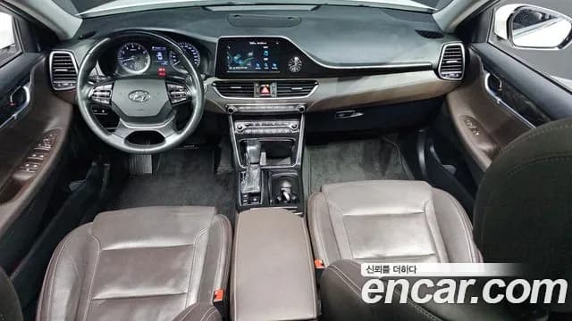 2018 Hyundai Grandeur IG 3.0 LPi Modern (Rental Car) Sold VIN KMHF641NBJA138559 – engine bay 2018 Hyundai Grandeur IG 3.0 LPi Modern (Rental Car) Sold VIN KMHF641NBJA138559 – engine bay