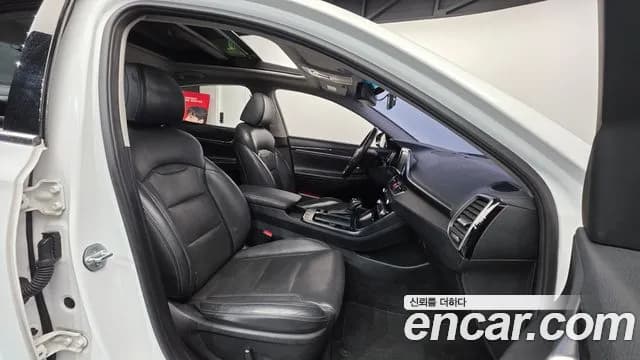 2018 Hyundai Grandeur IG 3.0 LPi Modern (Rental Car) Sold VIN KMHF641NBJA148028 – rear exterior 2018 Hyundai Grandeur IG 3.0 LPi Modern (Rental Car) Sold VIN KMHF641NBJA148028 – rear exterior