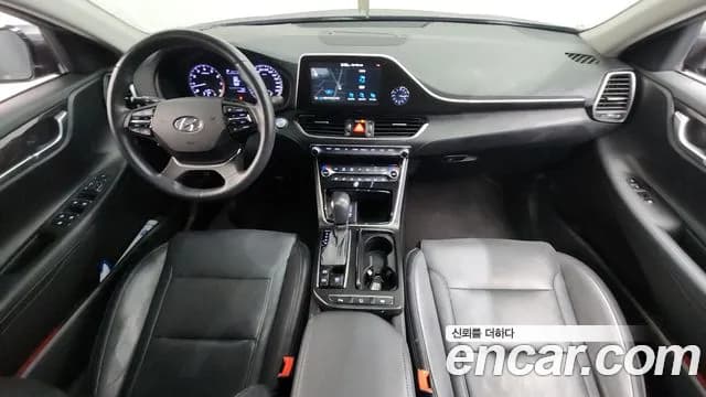 2018 Hyundai Grandeur IG 3.0 LPi Modern (Rental Car) Sold VIN KMHF641NBJA149499 – trunk area 2018 Hyundai Grandeur IG 3.0 LPi Modern (Rental Car) Sold VIN KMHF641NBJA149499 – trunk area