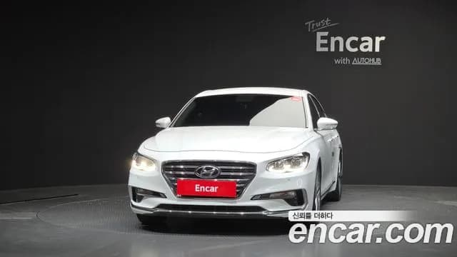 2018 Hyundai Grandeur IG 3.0 LPi Modern (Rental Car) Sold VIN KMHF641NBJA160021 – exterior detail 2018 Hyundai Grandeur IG 3.0 LPi Modern (Rental Car) Sold VIN KMHF641NBJA160021 – exterior detail
