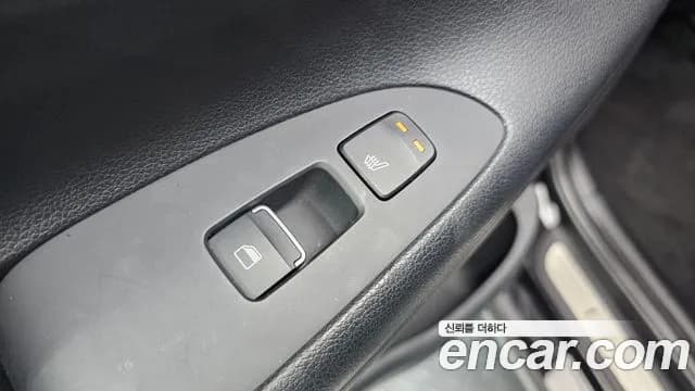 2018 Hyundai Grandeur IG 3.0 LPi Modern (Rental Car) Sold VIN KMHF641NBJA170123 – rear exterior 2018 Hyundai Grandeur IG 3.0 LPi Modern (Rental Car) Sold VIN KMHF641NBJA170123 – rear exterior